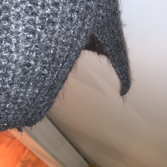 Abercrombie & Fitch Gray Pullover Turtle Neck Sweater Size Medium - Picture 5 of 8